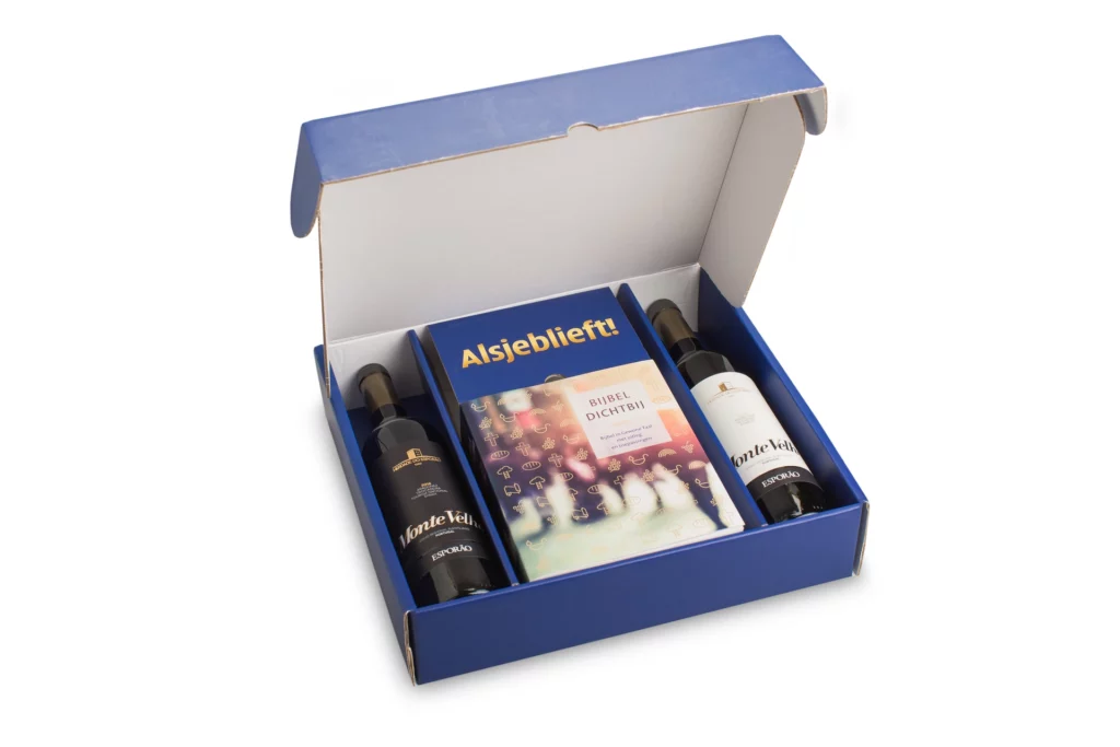 Luxe wijn verpakking premium golfkarton met mat laminaat